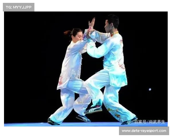 焦作太极拳大赛推手与精英赛精彩上演 2000余名运动员竞技争锋 焦作太极拳大赛推手与精英赛精彩上演 2000余名运动员竞技争锋